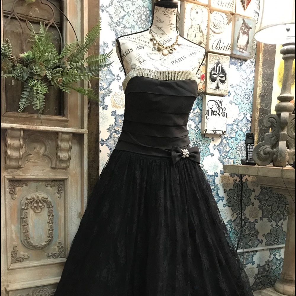 Tony Bowls Paris black jeweled formal